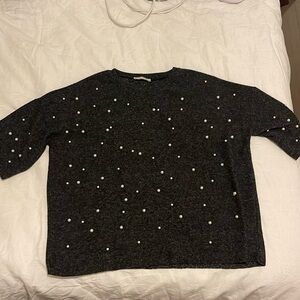 ZARA TOP WITH PEARLS